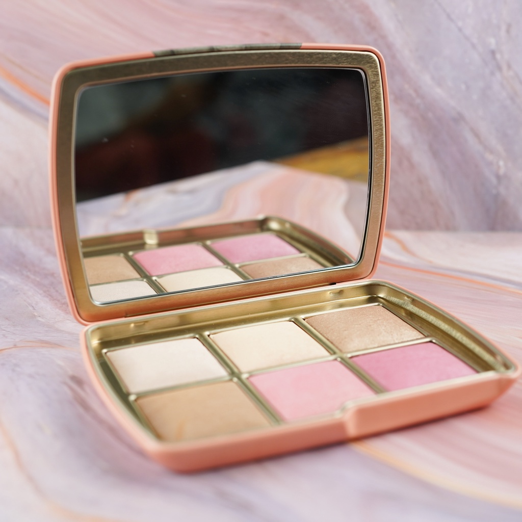 Hourglass Ambient Lightning Unlocked - Elephant Pallete Christmas