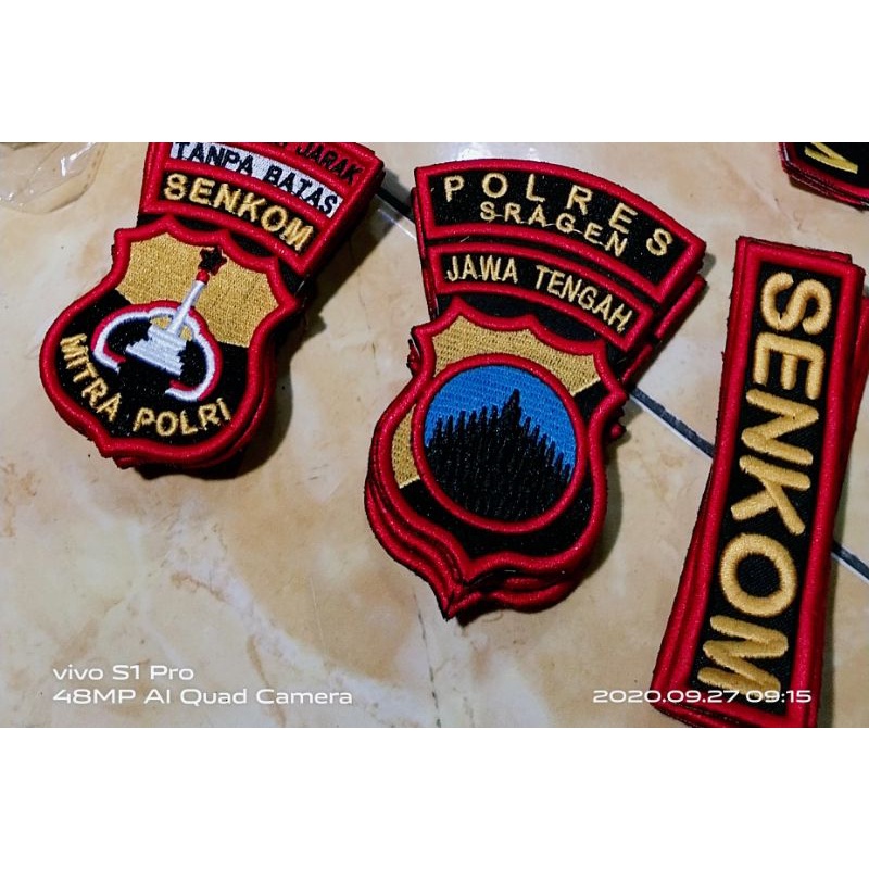 Atribut 3 Dimensi (timbul) PDL Senkom