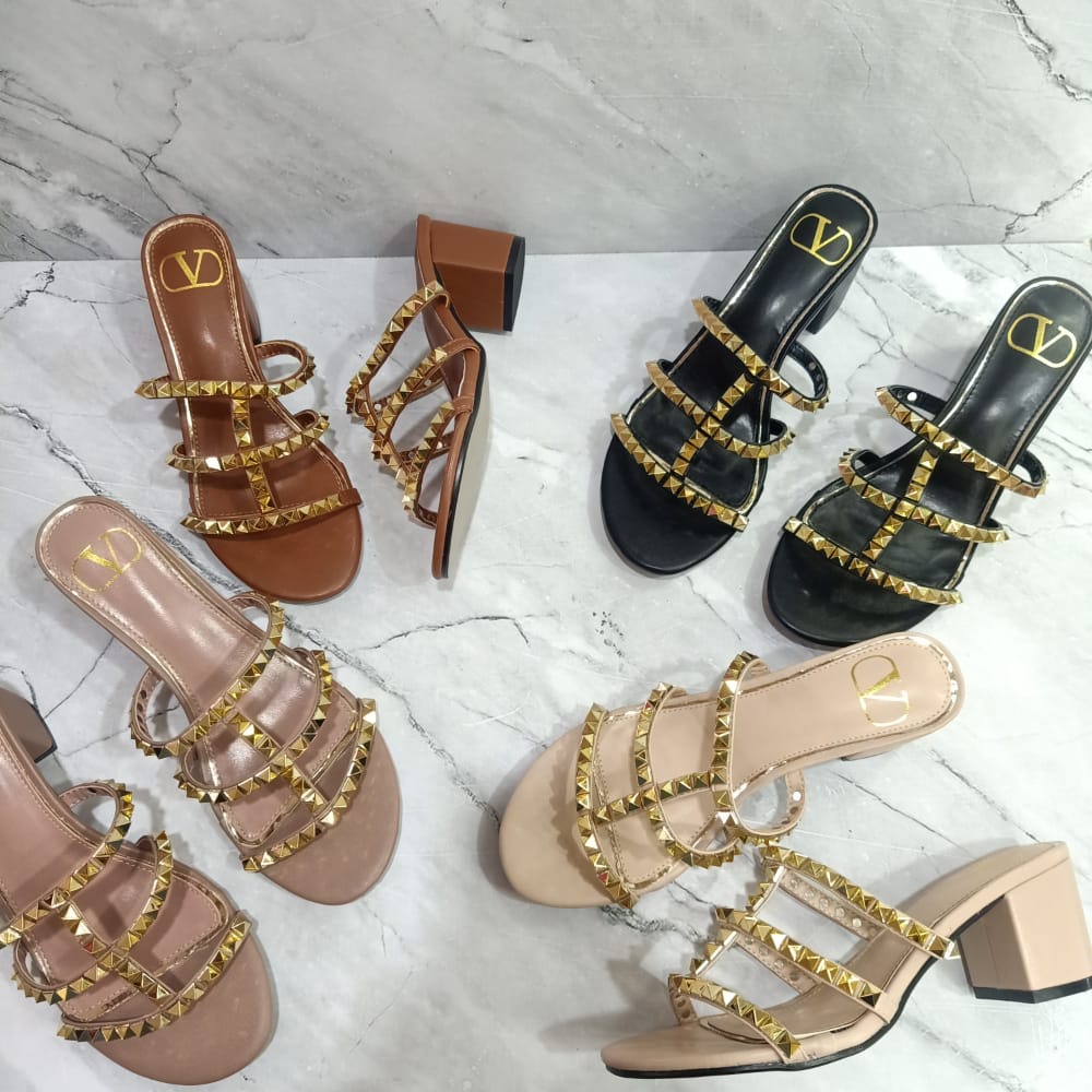 Heel sandal full stud Kode va 23