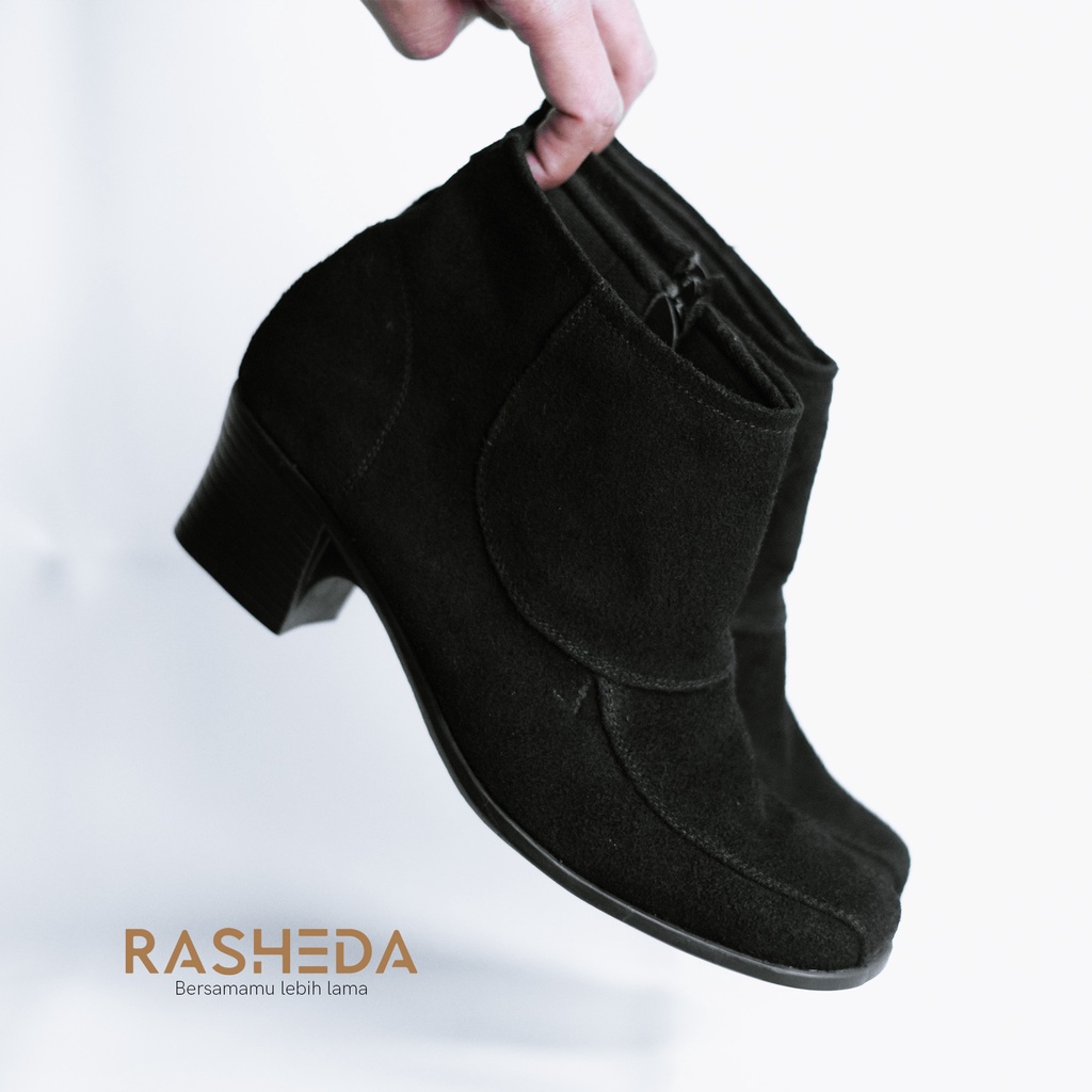 Sepatu Wanita Kulit Asli Rasheda BC 02 Kasual Boot