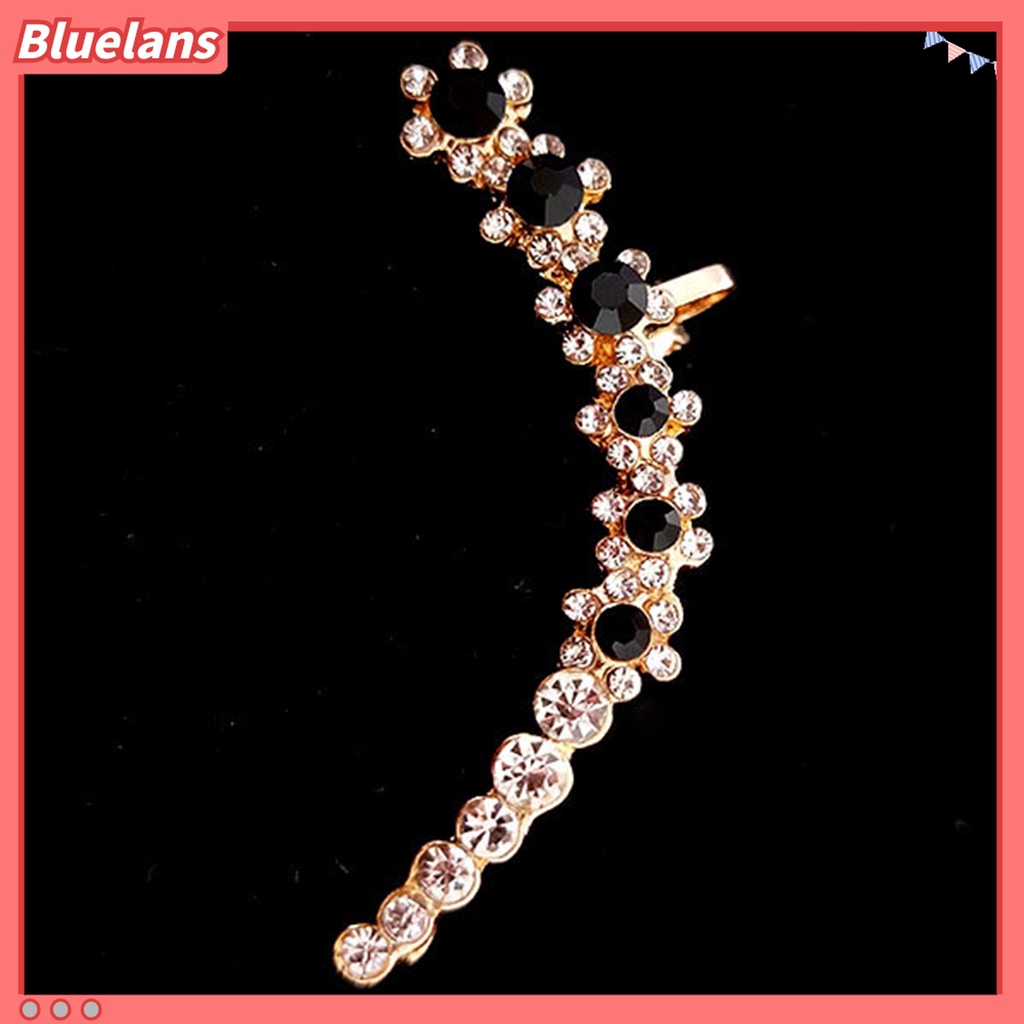 1 Pc Anting Stud Klip Tindik Berlian Imitasi Bentuk Kepingan Salju Untuk Perhiasan Wanita