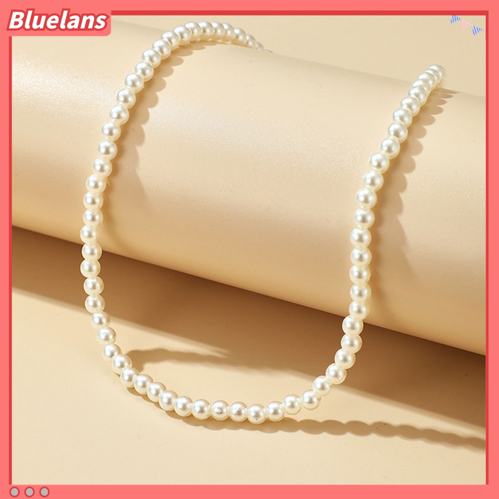 Kalung Choker Pendek Bentuk Bulat Aksen Mutiara Imitasi Bahan Alloy Warna Putih Untuk Wanita