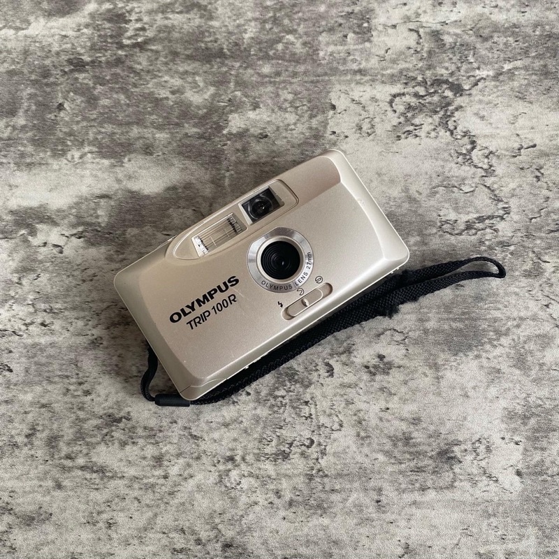 Kamera Analog - Olympus Trip 100R