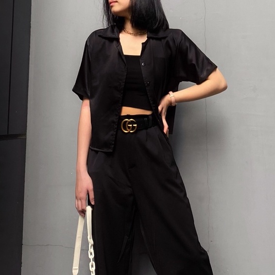 Kemeja Crop Basic / Satin Crop Shirt / Kemeja Crop Wanita