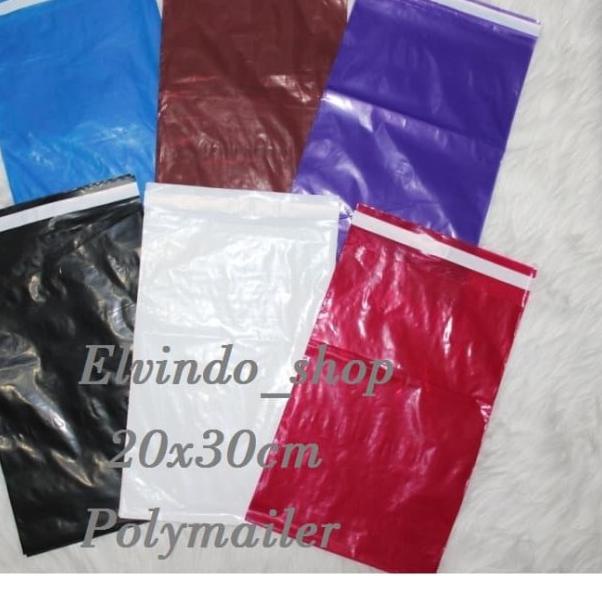 

Polymailer PE 20x30cm /Plastik Packing Olshop Murah - Hitam