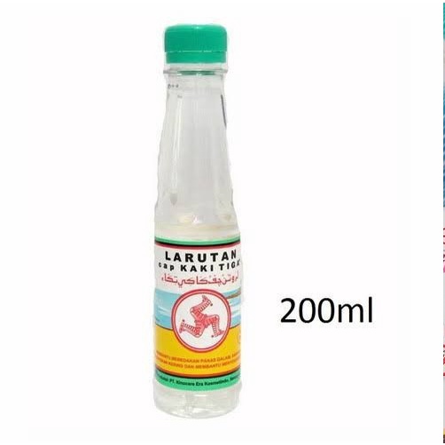 

Larutan Penyegar cap KAKI TIGA - 200 ml