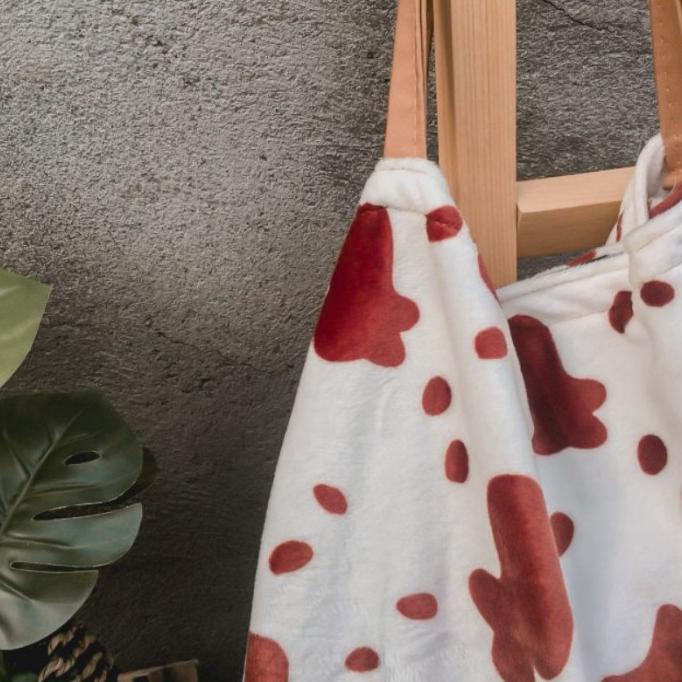 [PRODUK QHE0S] Totebag tas animal print bludru motif sapi / cow wanita K0D