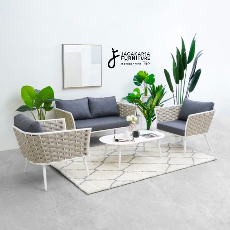 Melrose Kursi 4 Pcs + Meja