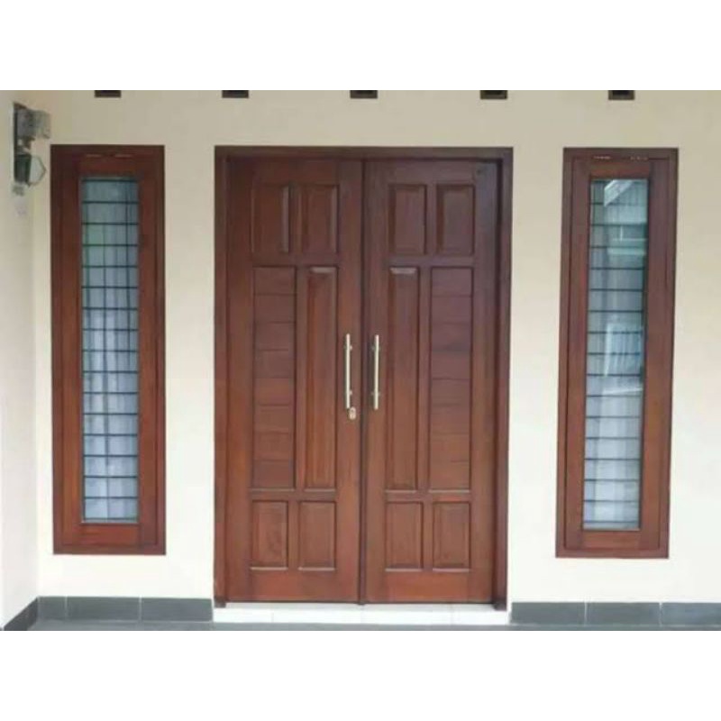 kusen Pintu Utama Kayu Meranti