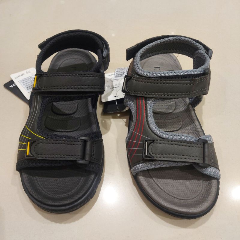 sandal gunung anak nevada