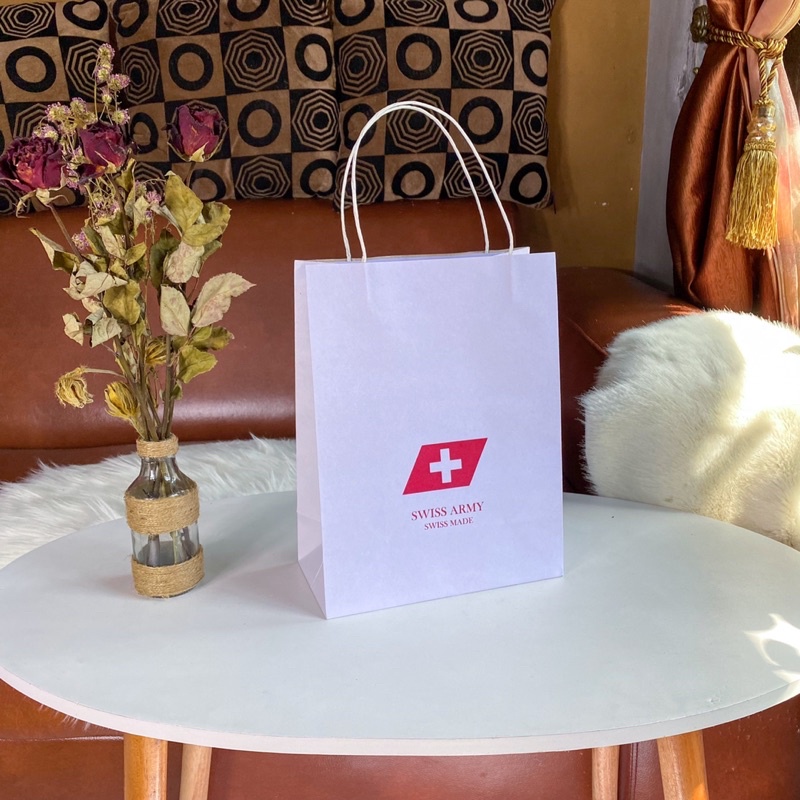 

Paper Bag Jam Tangan Swiss Army Size Small Pembungkus Kotak Kado