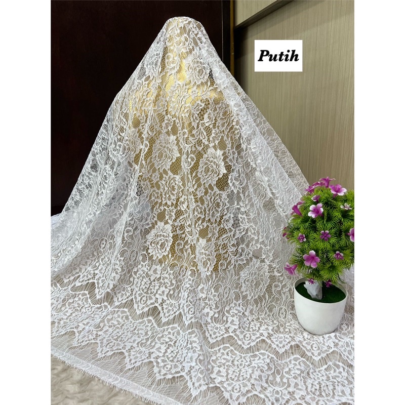 kain kebaya metalik