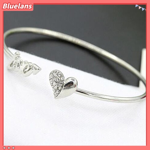 Gelang Bangle Model Terbuka Bentuk Hati Aksen Berlian Imitasi Untuk Wanita