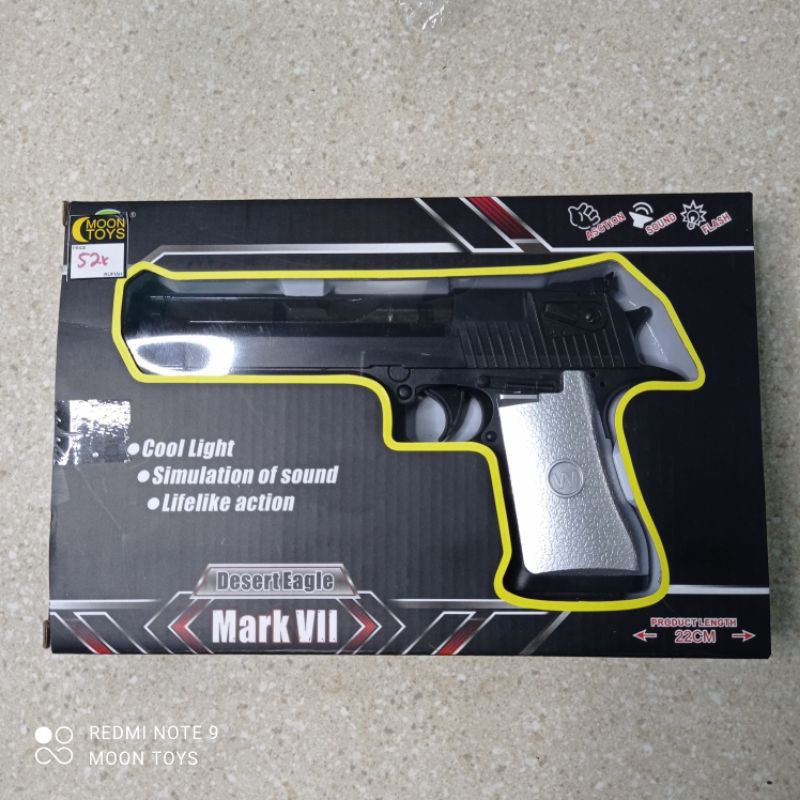 Model Desert Eagle &quot;Mainan Tembak Bunyi Keren&quot; menggunakan Bateraii