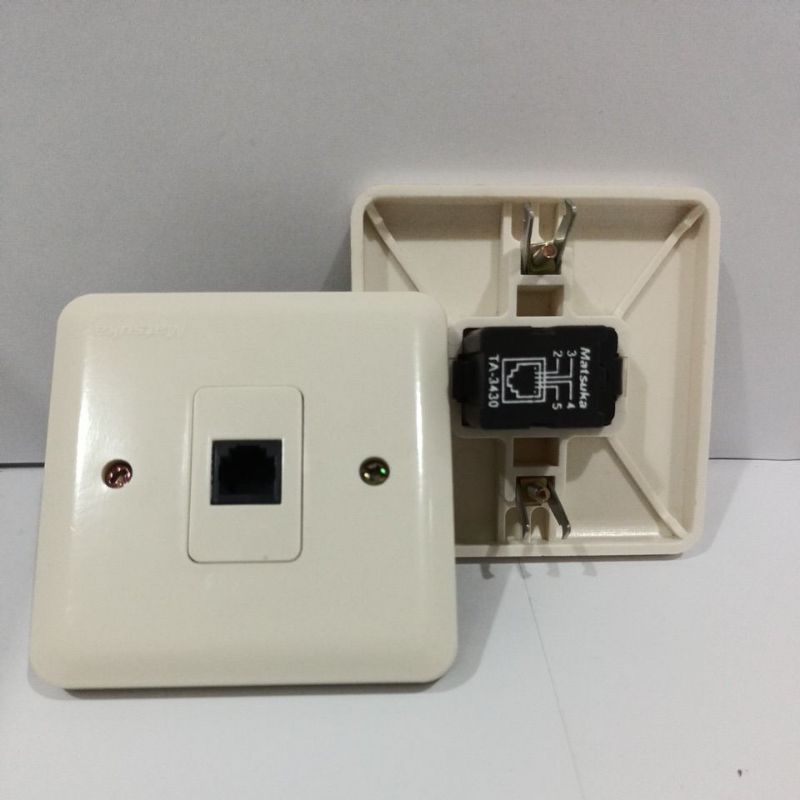 Stop Kontak Telepon/IB Socket Telepon /IB Telepon Tanam Dinding 3430 Matsuka