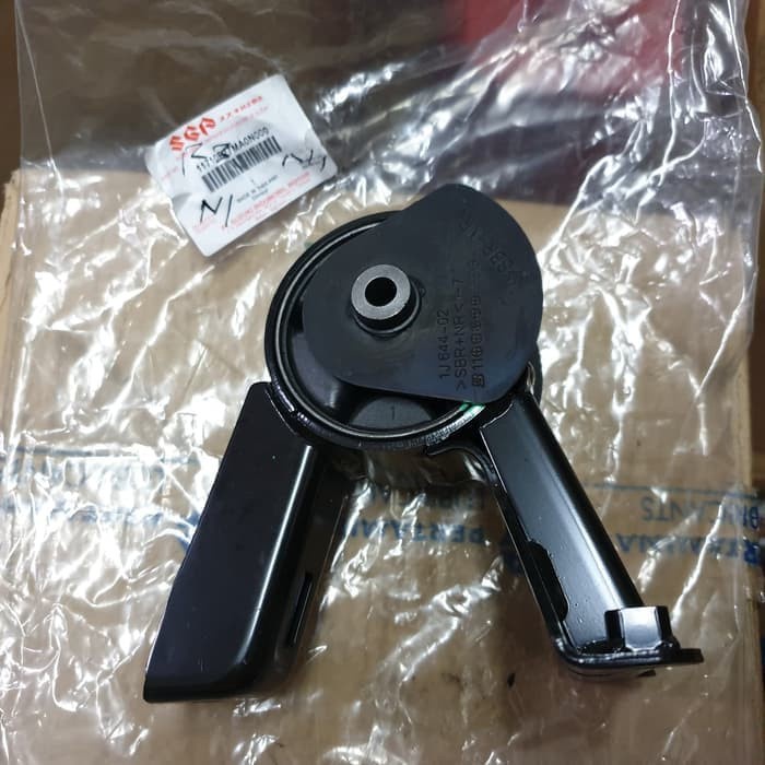 Engine mounting Belakang Ertiga