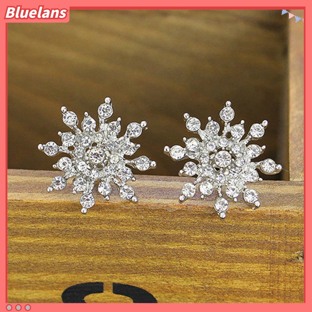 Bluelans 1 Pair Women Fashion Elegant Snowflake Rhinestone Earrings Ear Studs Jewelry Gift