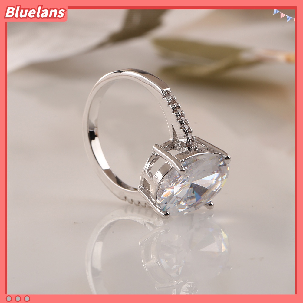 Cincin Lapis Cubic Zirconia Bentuk Oval Besar Untuk Wanita