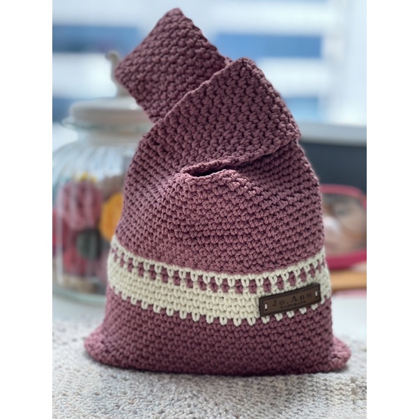Yen bag. Crochet knot bag Tas rajutan