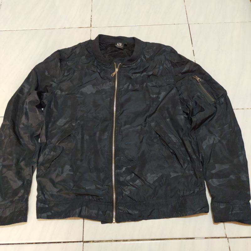 Jaket bomber gladiator