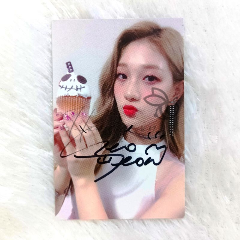 fromis_9 Fromis_9 fromis Seoyeon - Halloween Bomb Event Signed Photocard