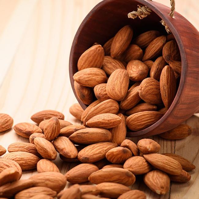 

FREE ONGKIR![250 gr] Whole Almond/Raw Almond/Natural Almond|SQ7