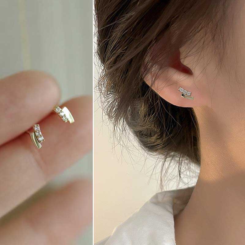 Anting Tusuk Sterling Silver 925 Desain Geometri Lengkung Hias Zircon Untuk Wanita