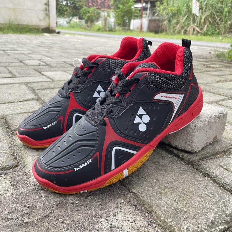 obral sepatu bola dan futsal ukuran 39-43 termurah motif random