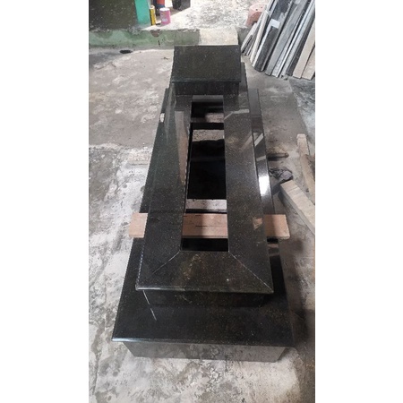 Kijing makam / Bangunan makam bahan full granit import