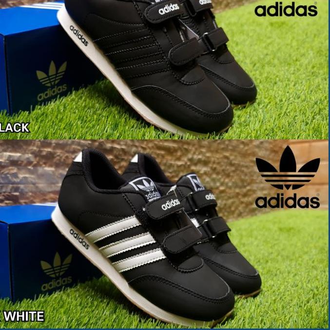 NEW ARRIVAL  5.5 SEPATU ADIDAS ANAK SEKOLAH SIZE 32-38 USIA 5-11 TAHUN / SEPATU ANAK SEKOLAH HITAM U