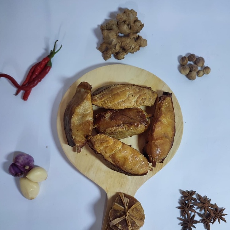 

Ikan asap Irisan Daging Manyung Khas Kab. Demak