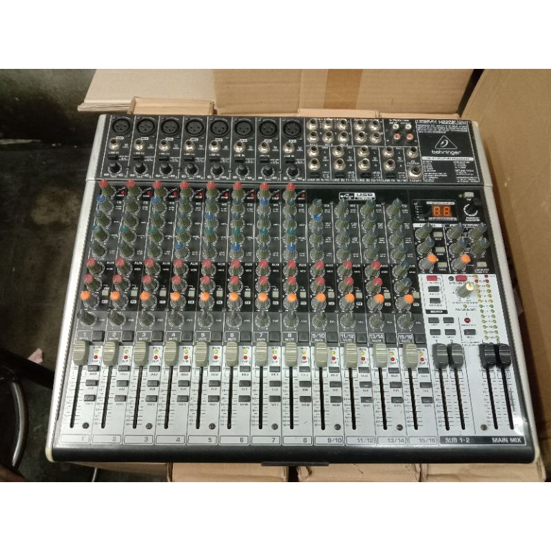 MIXER BEHRINGER X2222USB oryginal ( second )