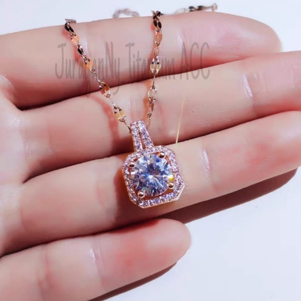 Kalung Titanium Elegant Kotak Putih Full Mata Super Cantik Anti Karat