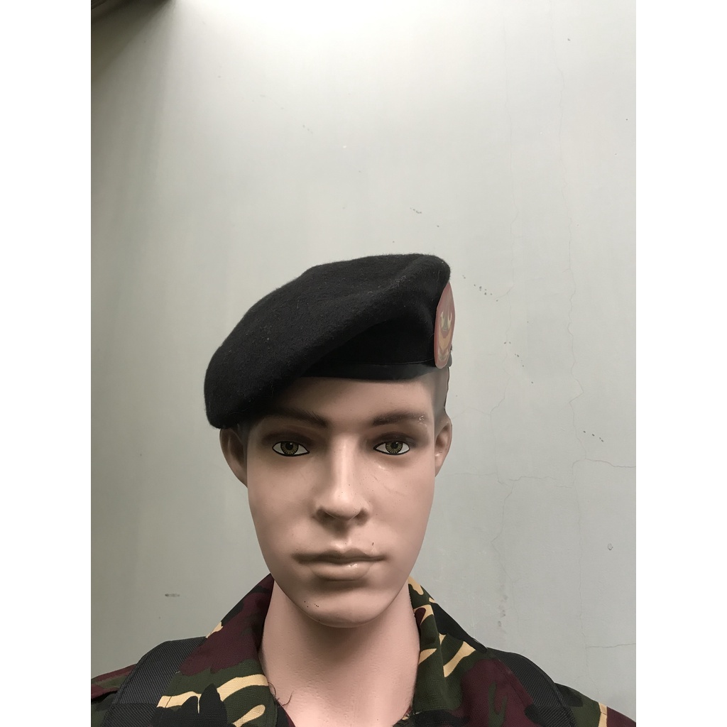 BARET HITAM BARET BANSER