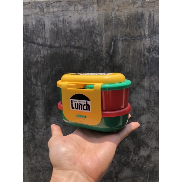 Lunch Box Tempat Makan Anak Warna Warni