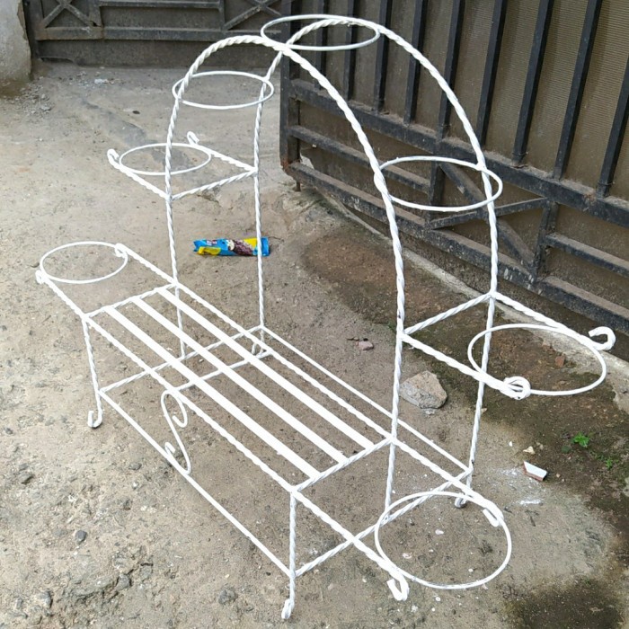 STANDING RAK POT MODEL ANGGREK 7 LUBANG