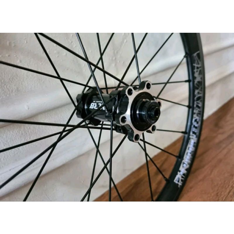 Wheelset Roda Sepeda Lipat Merk XLR8 Size 16 plus Atau 349 Fnhon Gust Disc Brake Cakram