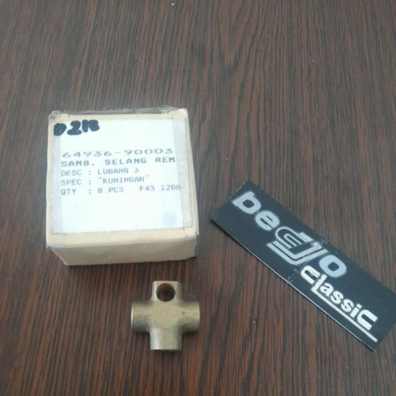 SAMBUNGAN SELANG REM PEMBAGI MINYAK REM CABANG LUBANG 3 KUNINGAN 2 drat 1 polos 10mm