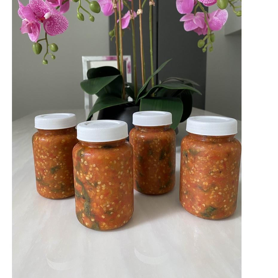 

Ready Stok SAMBAL LUAT KHAS KUPANG NTT CABE RAWIT PEDES BOTOL 200 GR gram ml AROMA WANGI SEI SE'I DAGING BABI PORK 