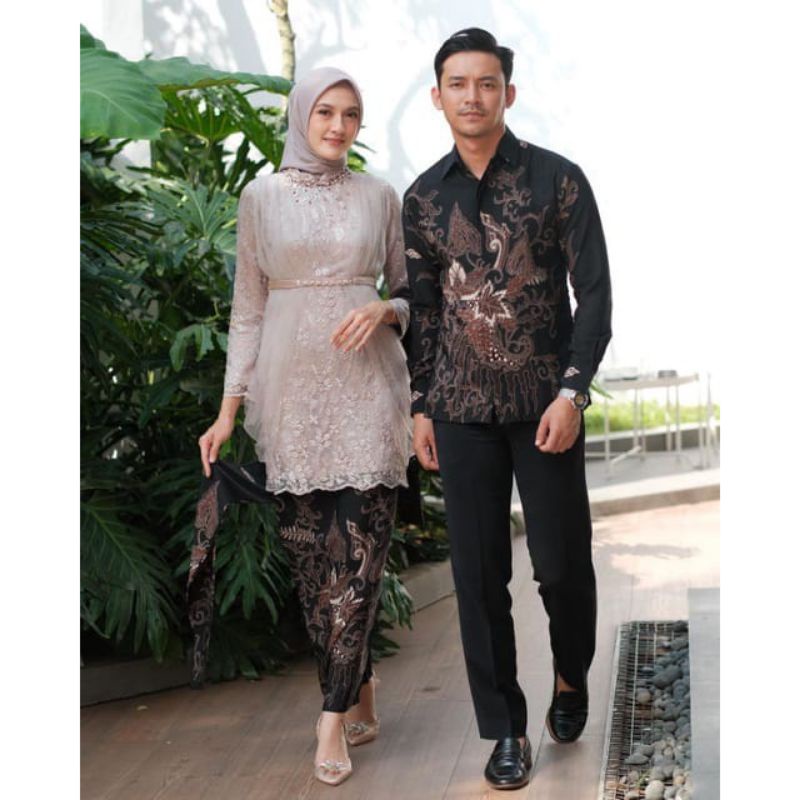 [FREE HIJAB] Baju Couple Kebaya Modern,Kebaya Wisuda,Kebaya Tunangan Lamaran,Couple Kebaya Kondangan