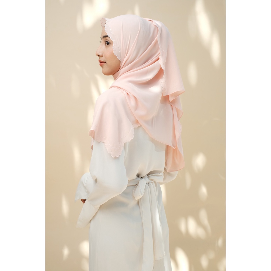 RATU Embroidery HIjab Shawl - Malek - Rose Quartz