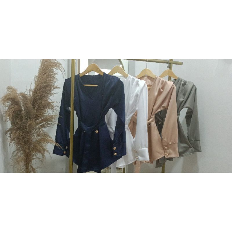KEMEJA WANITA OVERSIZE ATASAN SATIN SILK PREMIUM WANITA MURAH DAN MEWAH (LESTI)