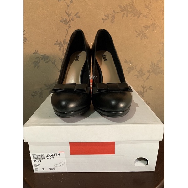 [PRELOVED] HIGH HEELS PAYLESS FIONI (RUBY UK.8)