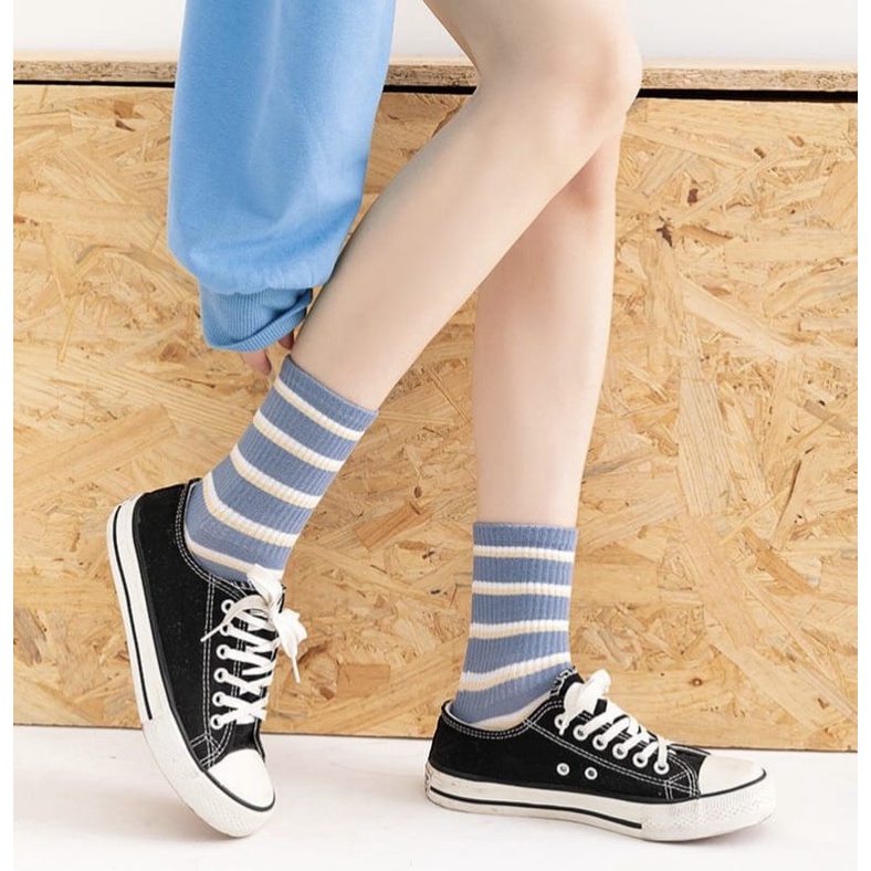 Kaos Kaki Motif Garis / Line / Kotak Korea Fashionable