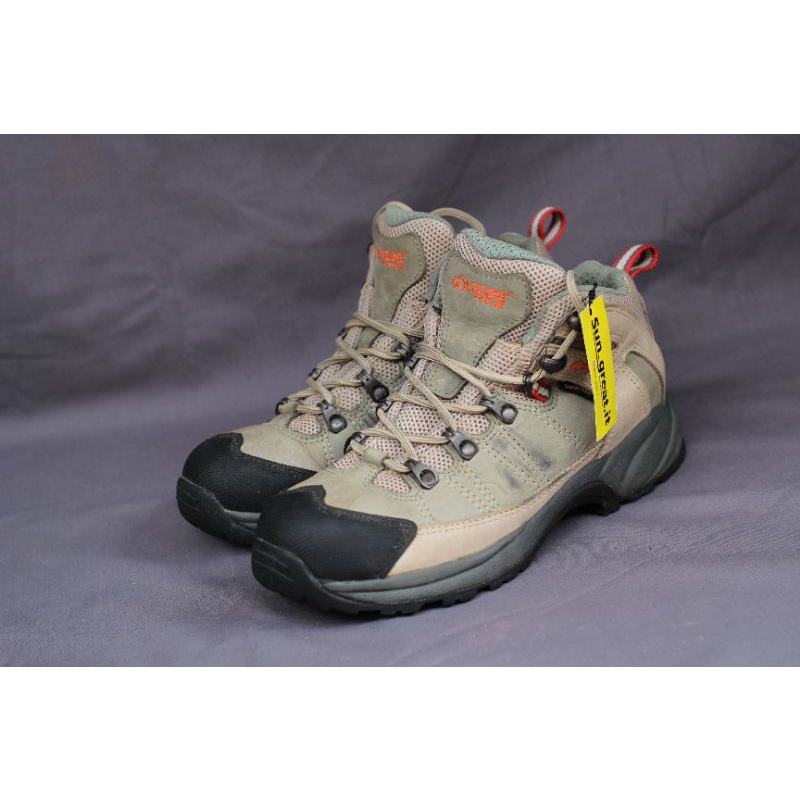 Sepatu outdoor/hiking second