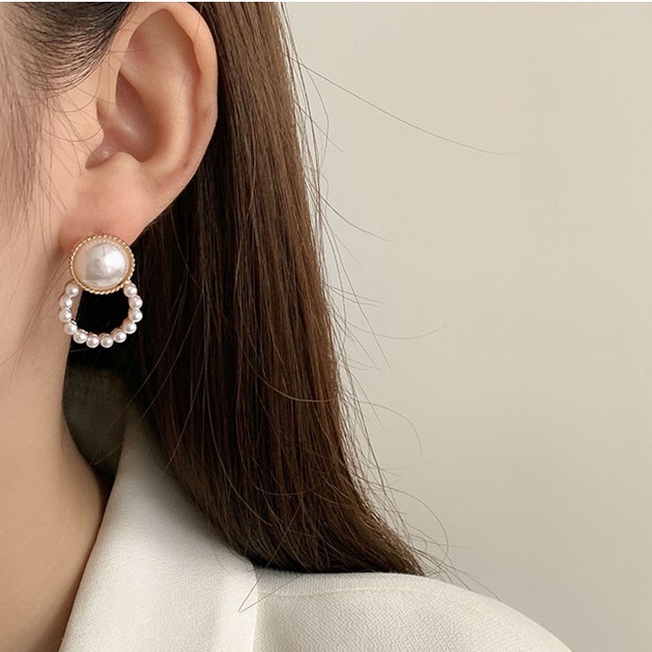 Anting Klip Tanpa Lubang Telinga Panjang Bahan 925 Silver Gaya Retro Untuk Wanita