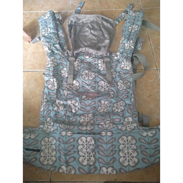 Ergobaby petunia pickle bottom preloved