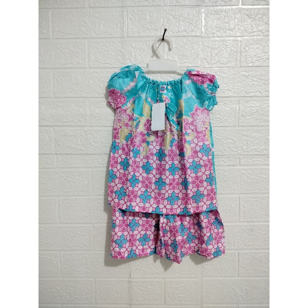 Setelan babydoll Anak usia 1-2 thn