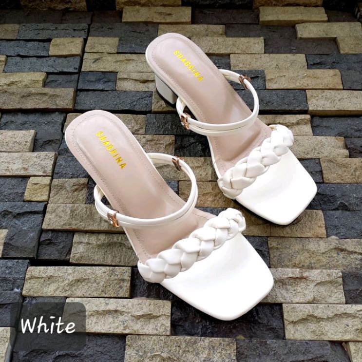 Shabrina Adlina white Sepatu Big Size Jumbo 41-45