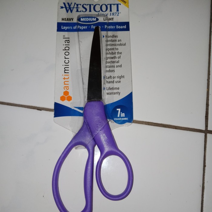 

Spesial Gunting Anti Mikroba/Westcott Anti Microbial Scissors 7 Inch Terbatas